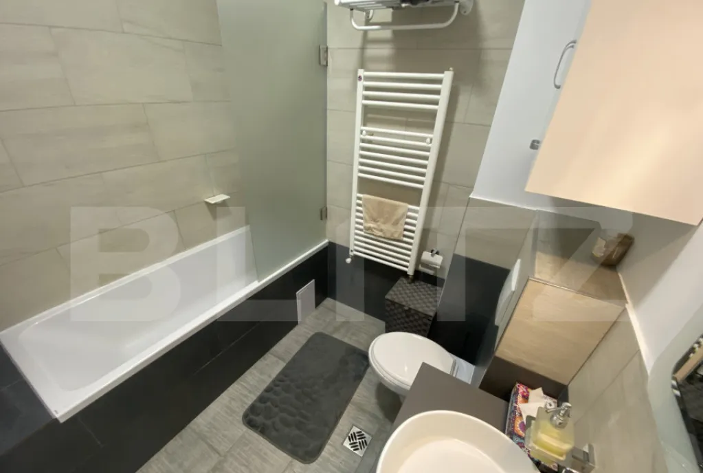 Apartament 2 camere 57 6 mp balcon la cheie zona Roata F