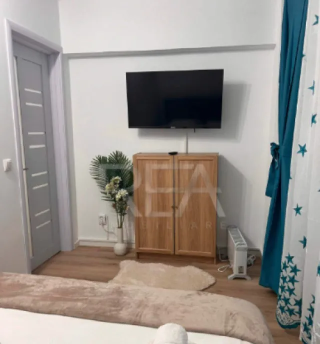 3 camere Ultracentral Unirii Renovat complet