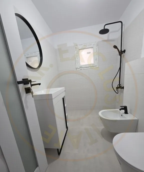 Ap 2 camere transformat in 3 renovat integral 2026 Exerc