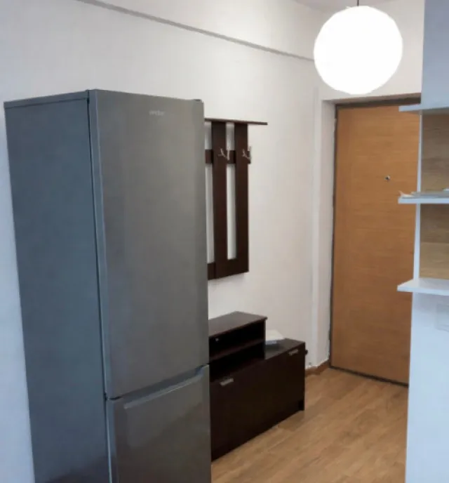 Apartament 2 camere 1 Mai zona Sara