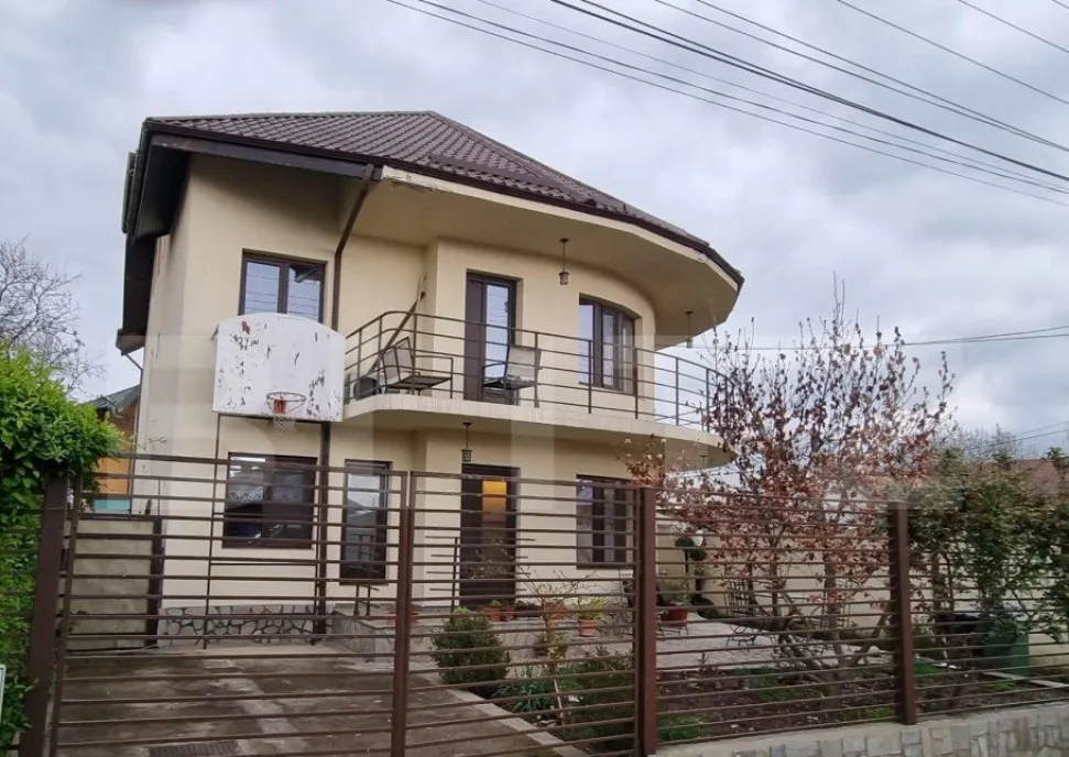 Casa 5 camere 200mp utili Tatarani