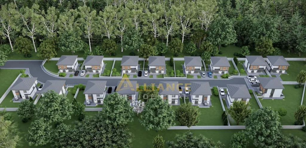 Ansamblu rezidential 200m pana la statia de autobuz stra