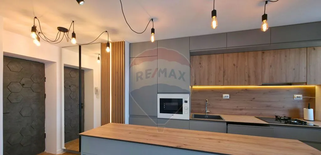 Vanzare 2 camere in zona Obor