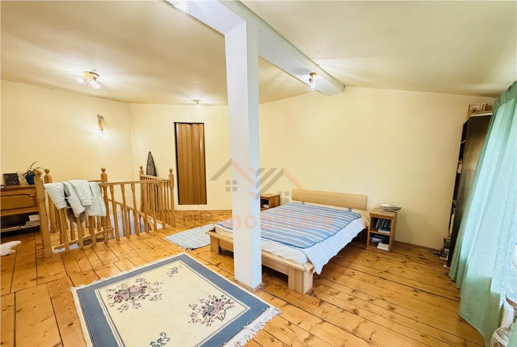 Casa dublu front stradal teren 238 mp acce