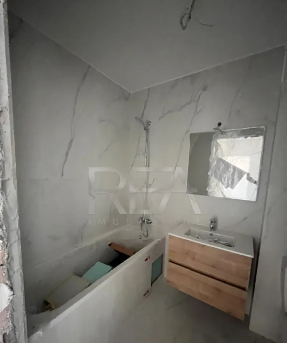 Apartament 2 camere Bloc 2025 Cartier Solar