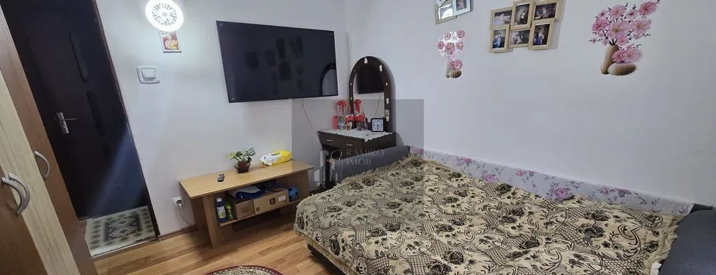 Apartament 2 camere zona Titan decomandat etaj 1