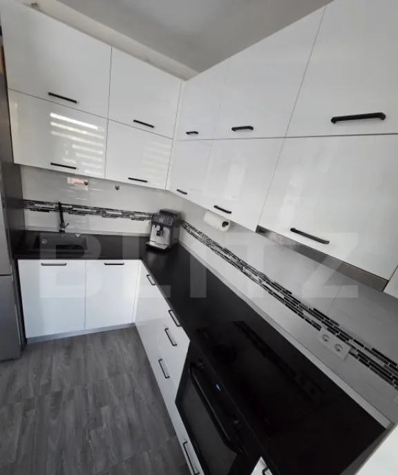 Apartament 3 cam 78 mp 2 bai 2 balcoane si 2 parcari Som