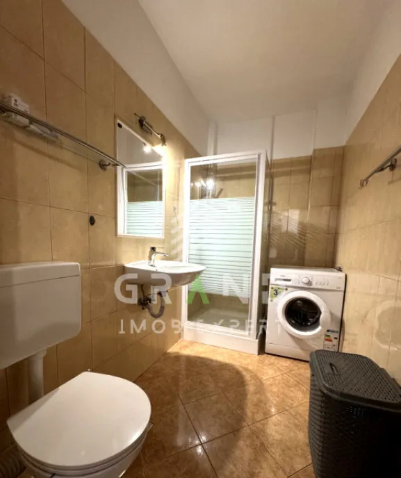 Ap 2 camere decomandat parcare Zona Manastur/Cl