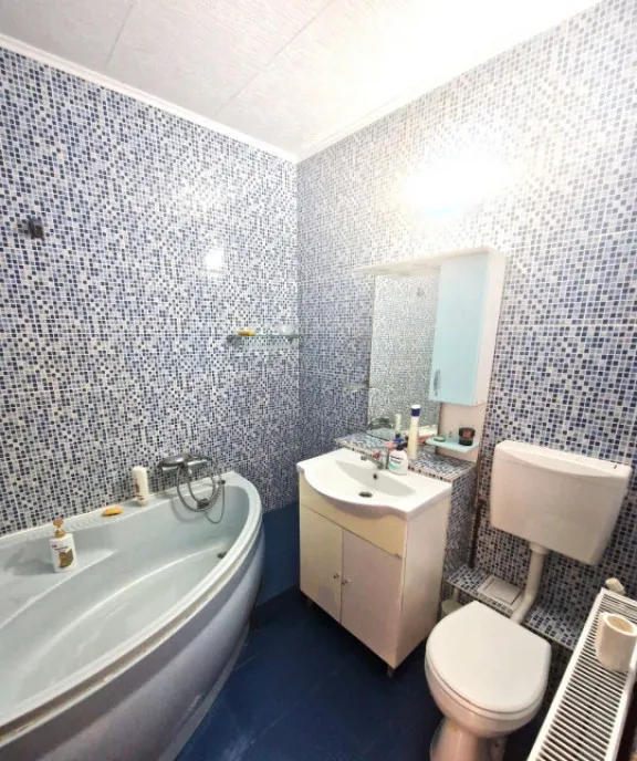 Super Apartament elegant cu 3 camere 76mp zona Ur