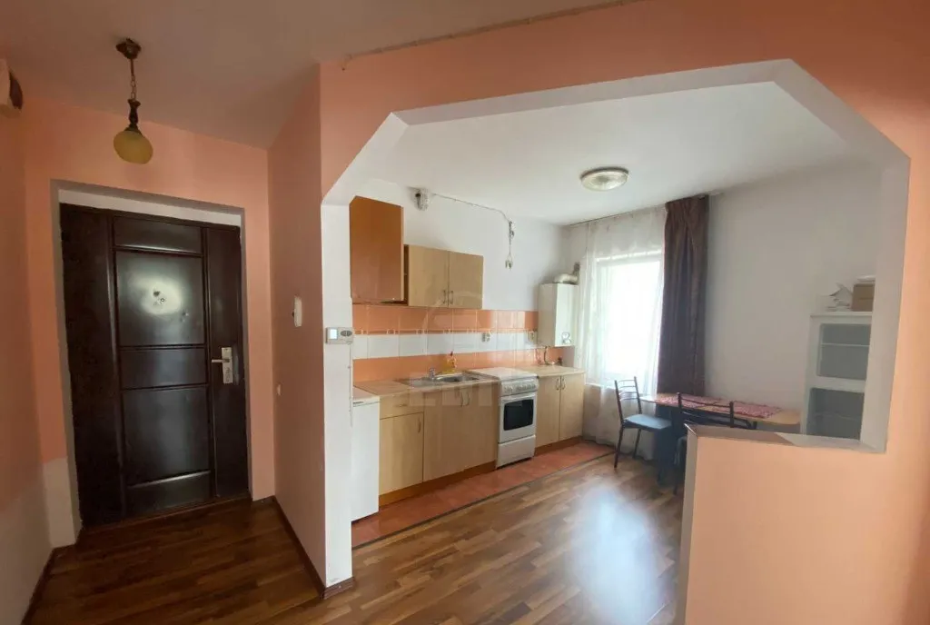 Apartament 2 camere decomandat Florilor