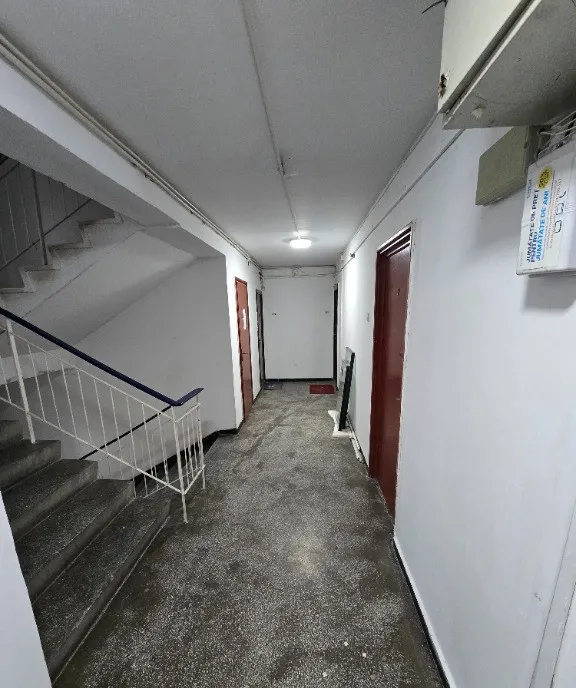 Apartament 2 camere Sector 4 Etaj 2 anvelopat Giurgiului