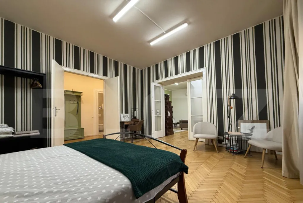 Apartament 3 camere 137 51 mp zona Central