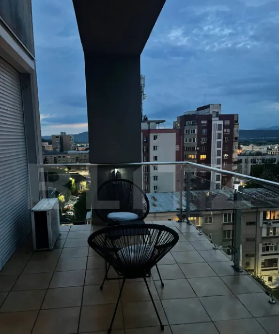 Apartament 3 camere 89 mp zona Piata Centrala