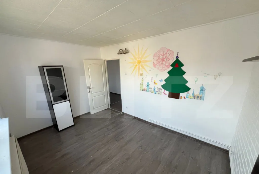 Apartament de vanzare cu 2 camere 54 mp zona Micro 11