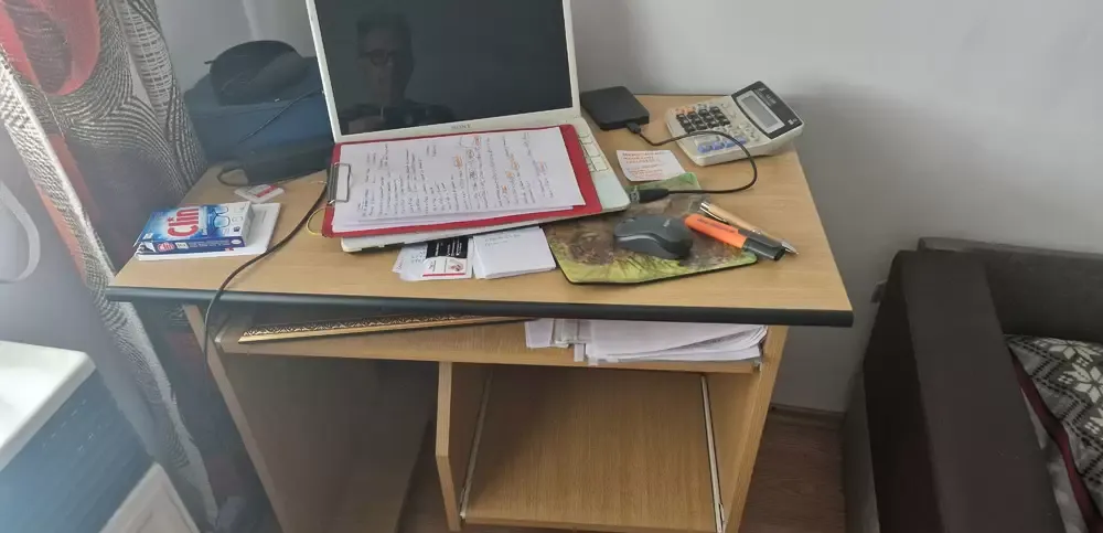 Vind mobila pentru sufragerie si dormitor