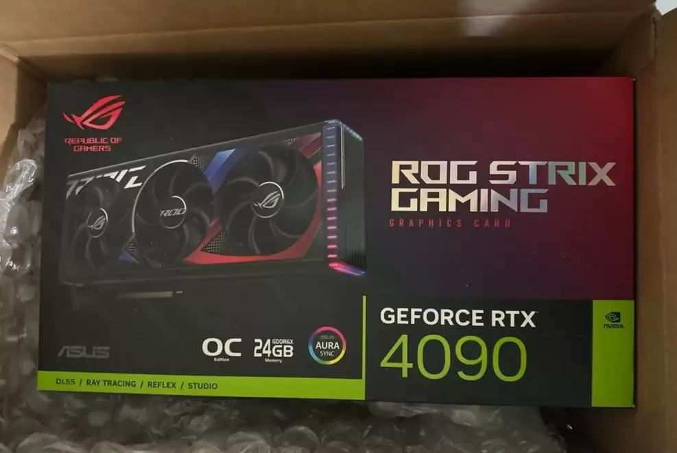 De vanzare ASUS ROG Strix GeForce RTX 4090 OC 24gb