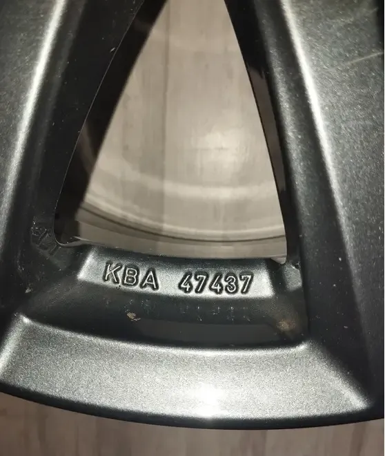 Jante aliaj 16 zoll marca Rial gama Duster