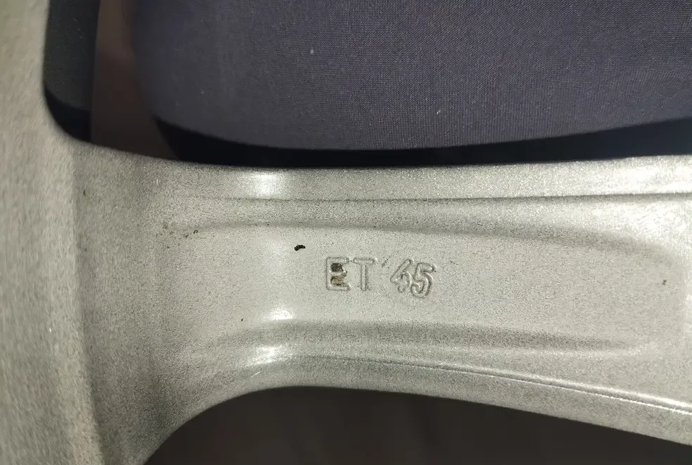 Jante aliaj 16 zoll marca Rial gama Duster