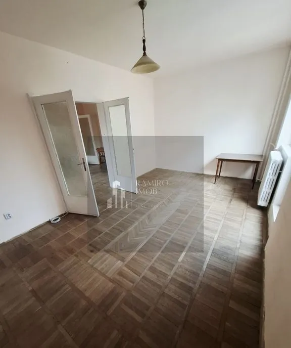 Apartament 2 camere decomandat Soseaua Giurgiului / Luica