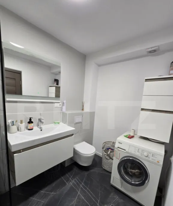 Apartament modern cu 3 camere gradina si garaj in Sannicoa