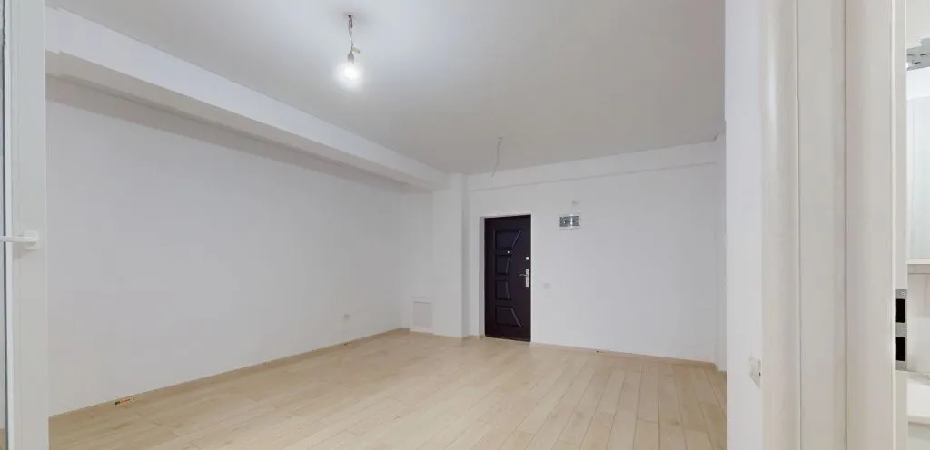 Garsoniera luminoasa 30 mp bloc 2020 Militari R