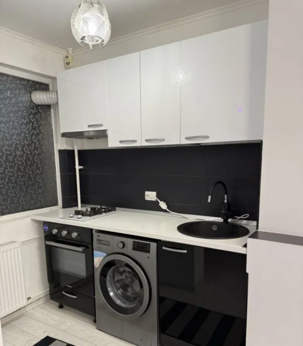 Garsoniera Dristor Metrou