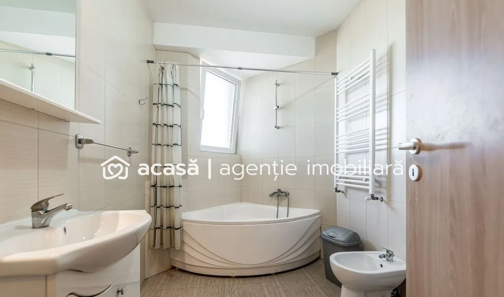 3 Camere 3 Balcoane Stil de viata nu doar un apart