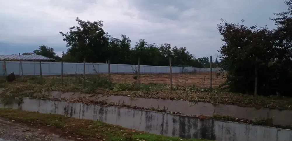 De vanzare teren intravilan