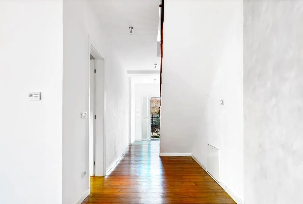 Duplex Despartit Total 4 Cam Dotari Premium Semineu