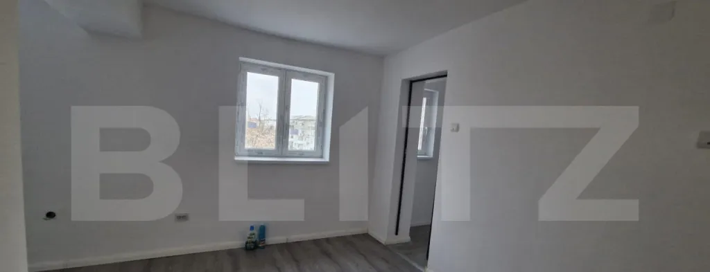 Casa 5 camere- spatiu liniste si tehnologie verde pent