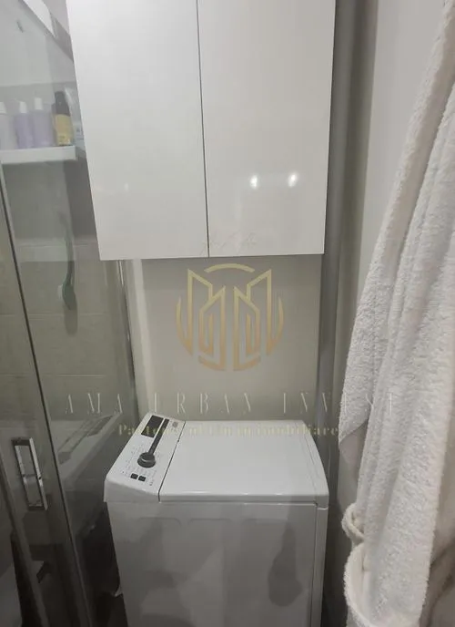 Piata Romana 3 Camere Decomandat 65 mp Investitie