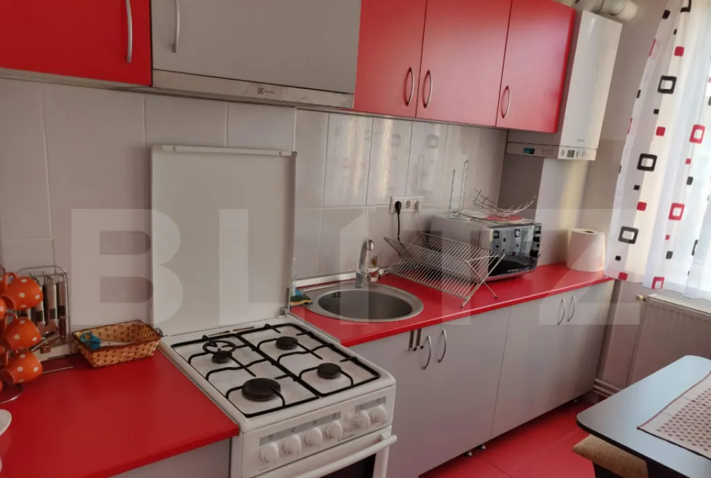 Apartament 2 camere parcare inclusa decomandat zona The