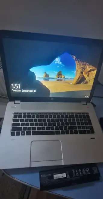 Laptop HP Envy 17 i7 16 ram 2ssd
