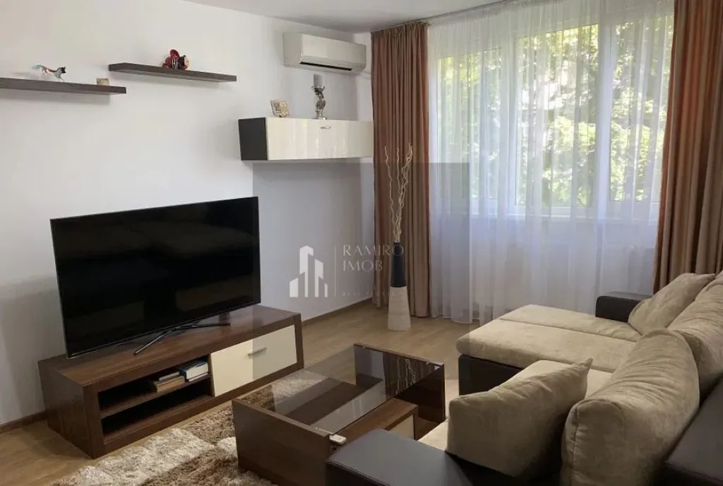 2 camere decomandat 50 mp - 2 min Metrou valea Ialo