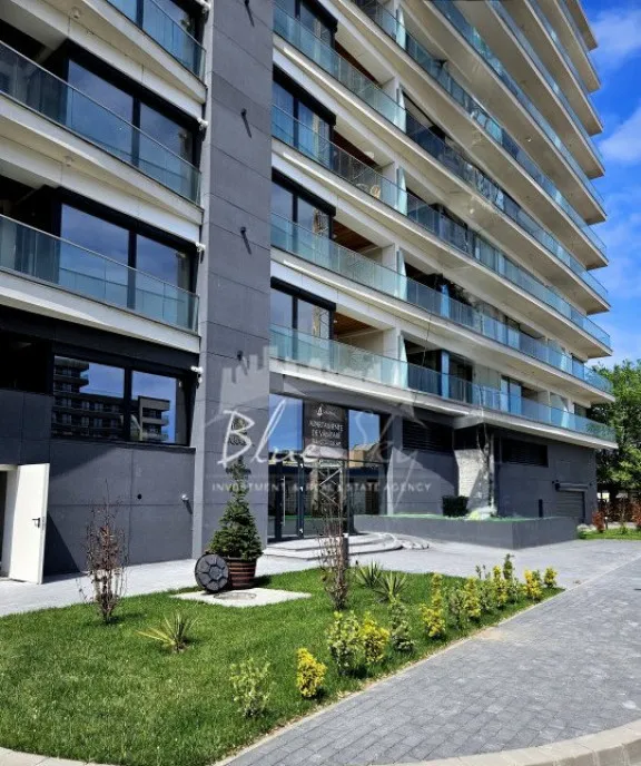 Saraesa Mamaia Zona Teatrul de vara