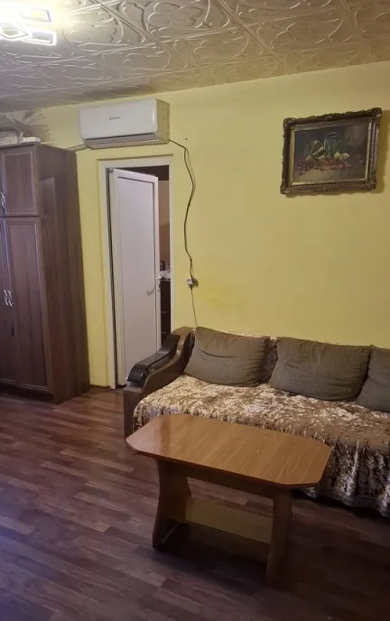 Mihai bravu - Piata 2 camere Etaj 3 Mobilat Izol