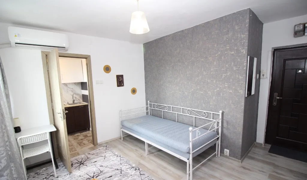 Titan Postavarului garsoniera mobilata 10 15 minute metrou