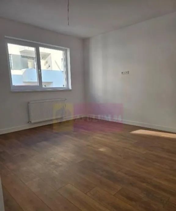 Apartament 3 camere de vanzare Hercesa