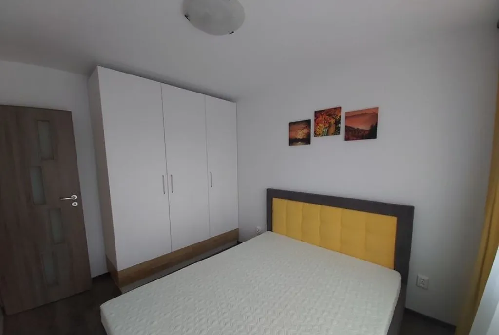 Garsoniera Badea Cartan