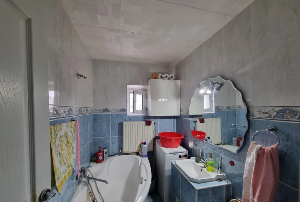 Parcul Catedralei Apartament doua camere mobilat si util