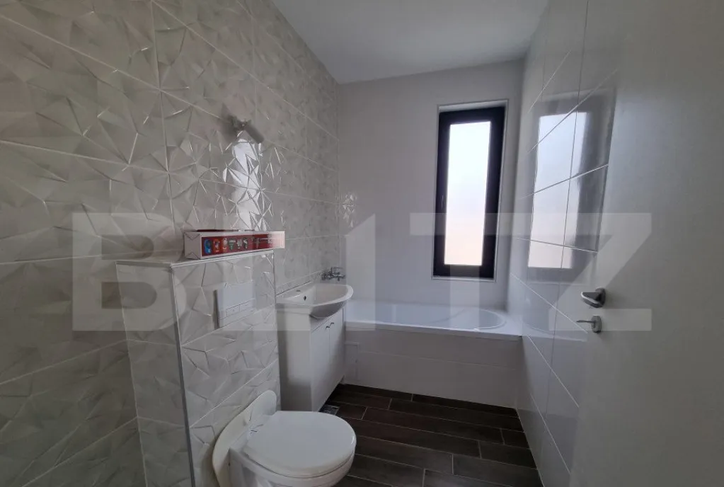 Casa de inchiriat pet friendly 4 camere curte Dezmir