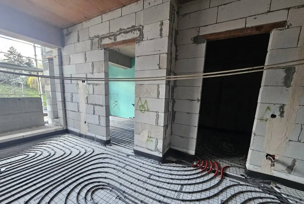 Apartament 3 Camere Bloc Nou Apartament Nou Pitesti