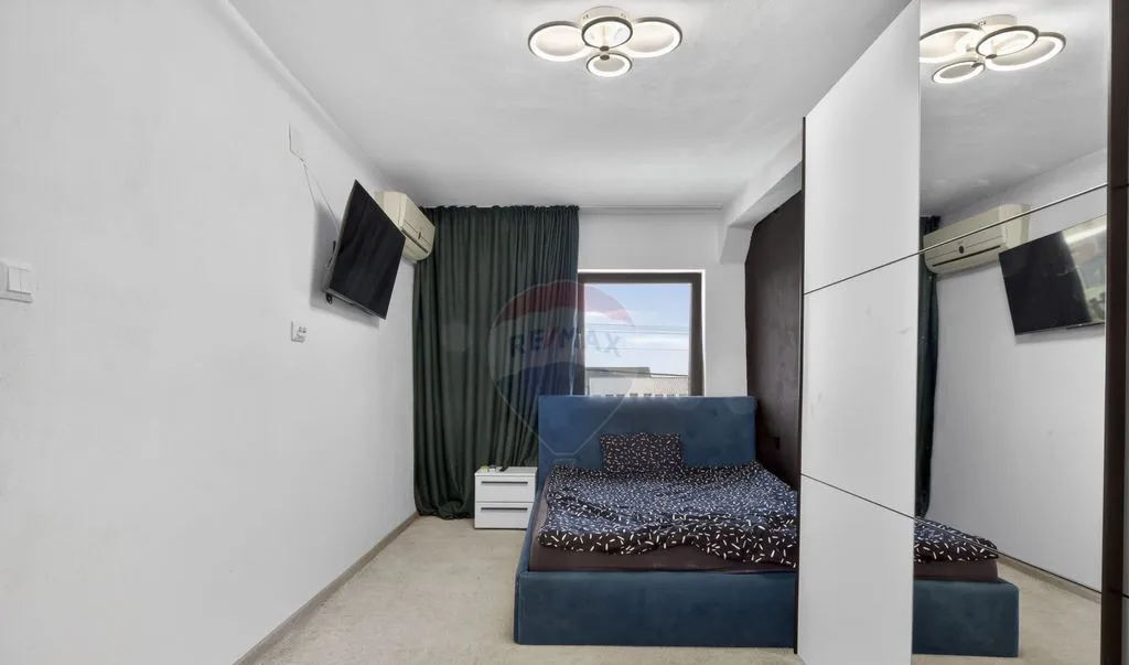 Apartament cu 2 camere de vanzare in zona Bujac comisi