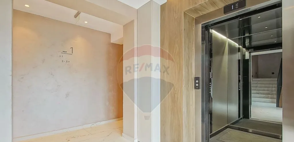 Apartament cu 1 camere de vanzare in zona Racadau