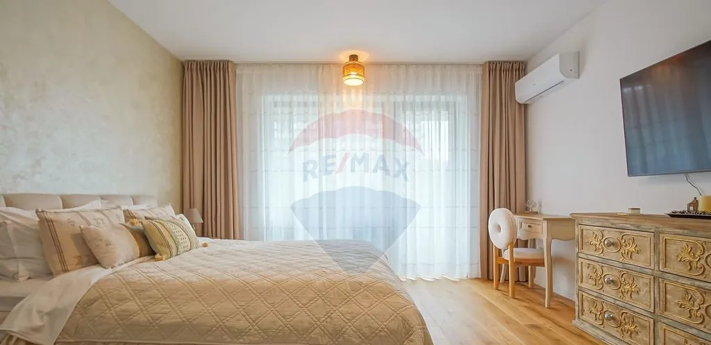 Apartament cu 1 camere de vanzare in zona Racadau