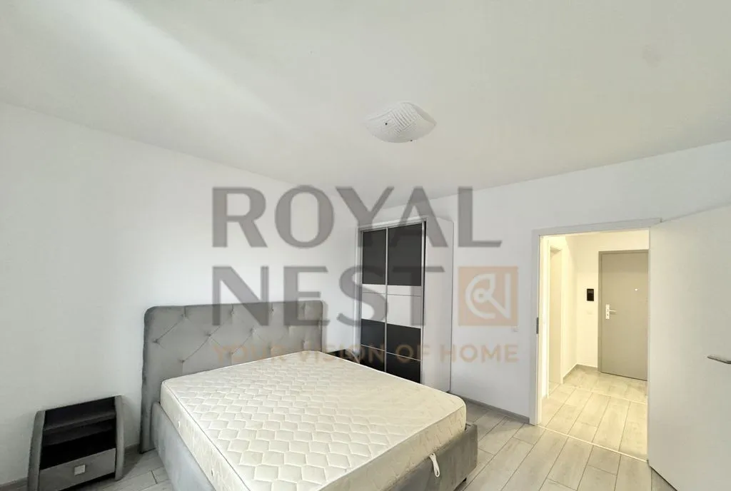 Inchiriez apartament cu 2 camere in Avantgarden3