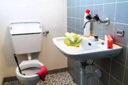 Instalator profesionist tehnico - sanitare