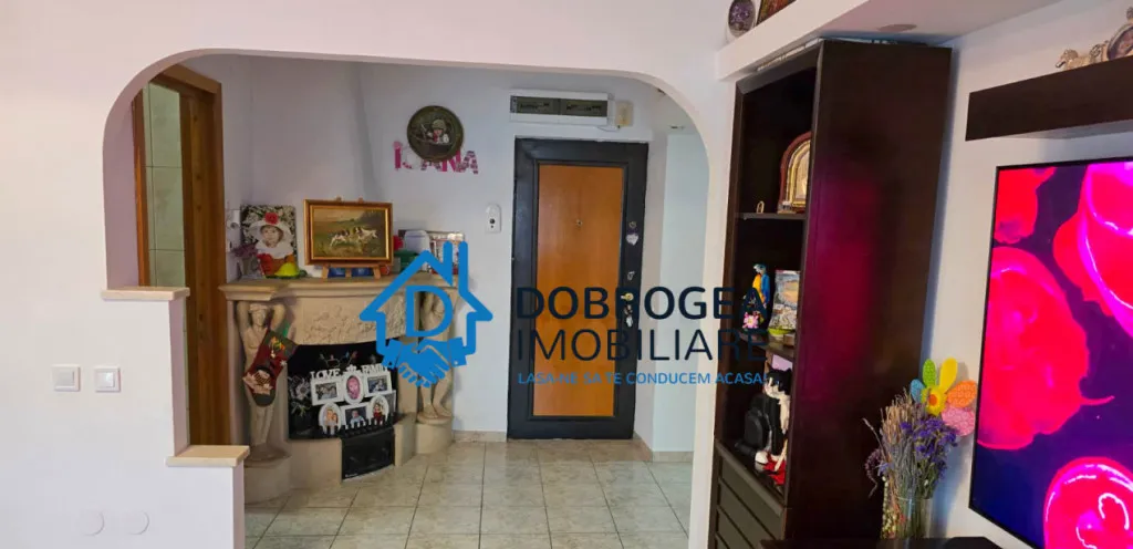 Ultracentral duplex 3 camere mobilat si utilat
