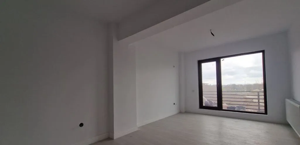 2 camere Prelungirea Ghencea 61 41 mp Etaj 2 Fina