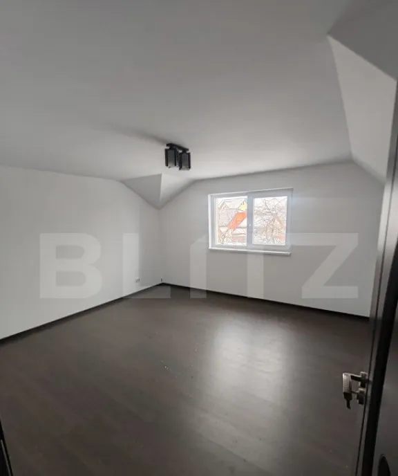 Casa de vanzare 140mp teren 603 mp Salcea